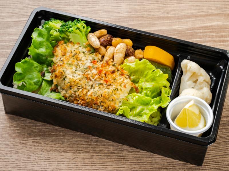 白身魚の香草パン粉焼き