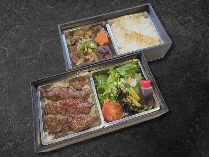 所沢牛カルビ＆牛すき２段弁当 