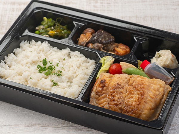 白身魚のムニエル弁当