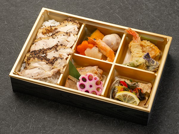 松花堂弁当「鶏」