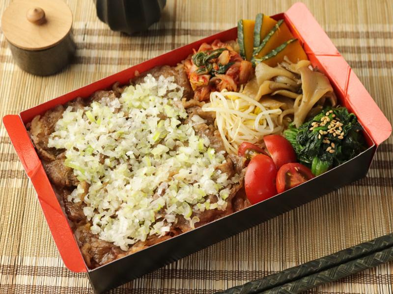 塩ダレ牛カルビ飯