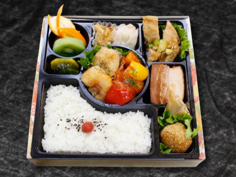 エビチリ＆エビマヨ紅白弁当