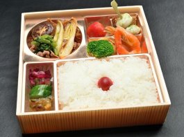 赤城牛すき焼き御膳〜季節の副菜添え