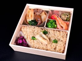 松茸ごはんと上州牛すき焼き御膳