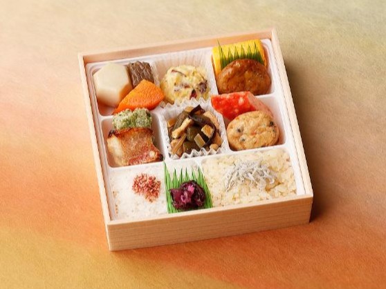 琴（500mｌペット緑茶付き）【9月～11月まで】