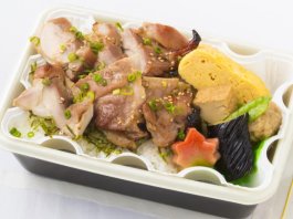 【蒸気で温か】鶏照り弁当