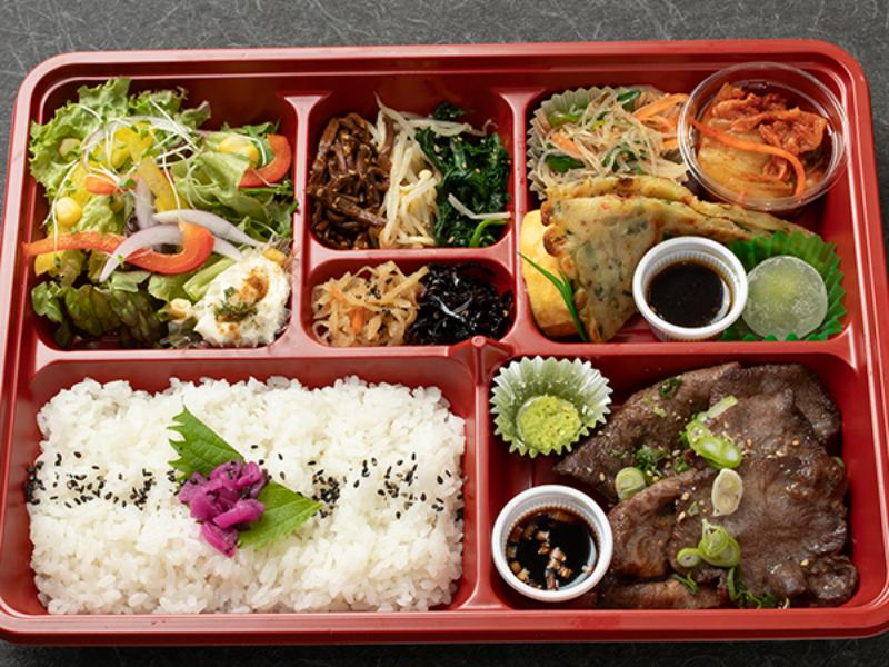 デラックス黒毛和牛A5モモロース弁当
