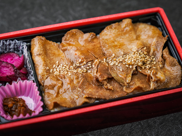 牛たん丼弁当 たれ味