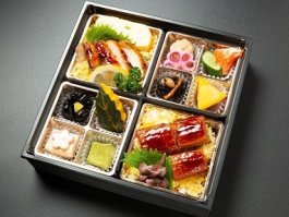 うな丼と鶏の照り焼きと京風だし巻き御膳