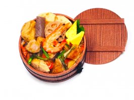 地鶏の照り焼きと五目釜めし