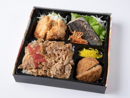 鶏の唐揚げ・魚の塩焼き・メンチカツ焼肉カルビ重