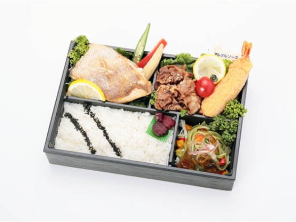 天然真鯛のムニエル＆神戸牛薄切り焼肉＆天然エビフライ