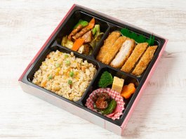 とんかつ＆旬の野菜炒め豪華弁当