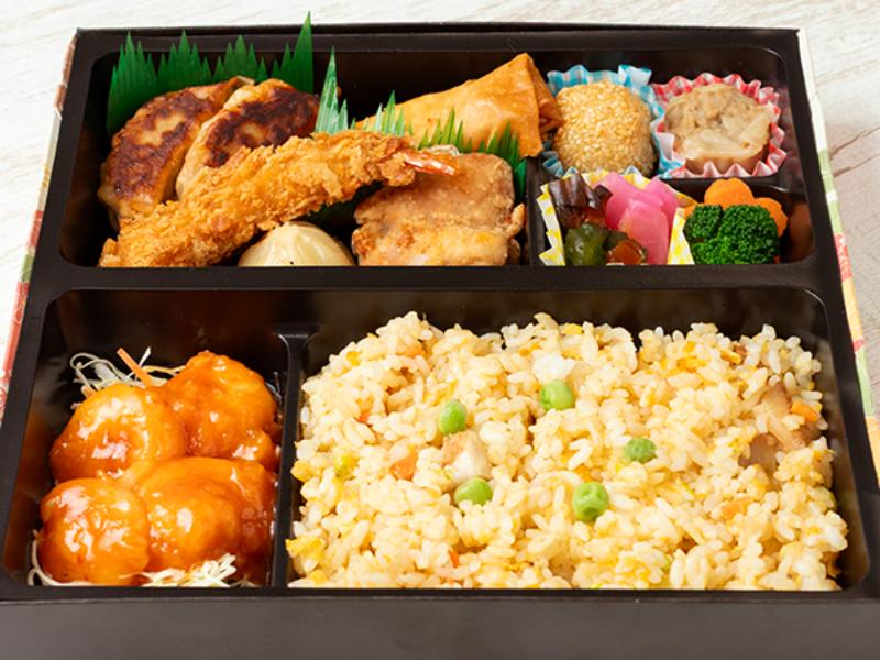 中華名物盛り合わせ　極上御膳