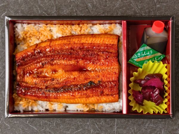 上鰻重弁当