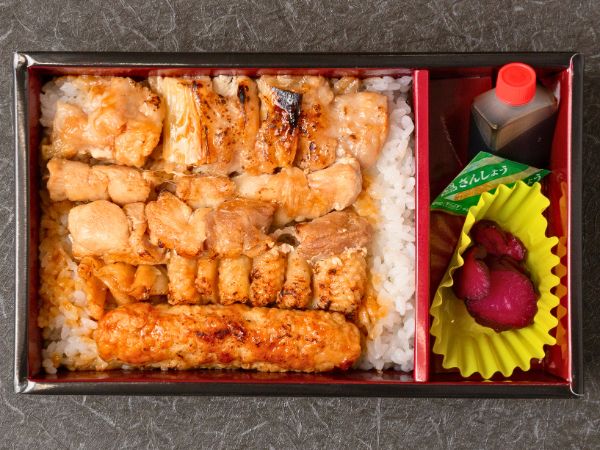 上焼鳥弁当〜人気焼鳥５本盛り〜