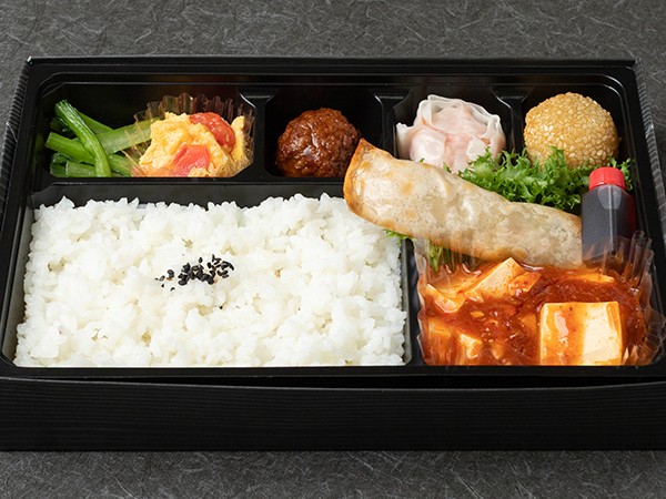 特製麻婆豆腐の豪華中華弁当Ａ