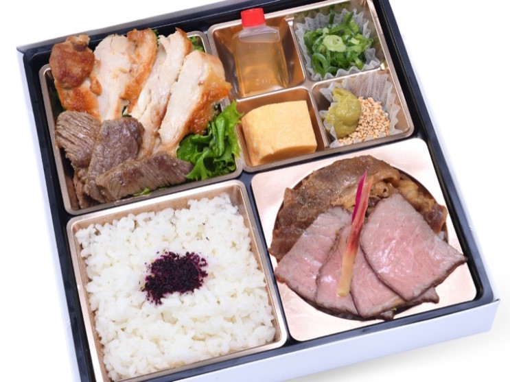 日本銘柄牛2種類を一度で食べられる肉まぶし弁当【宮崎牛・近江牛】 青