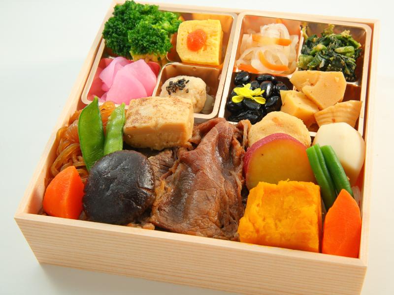 和牛すき焼き重［24］