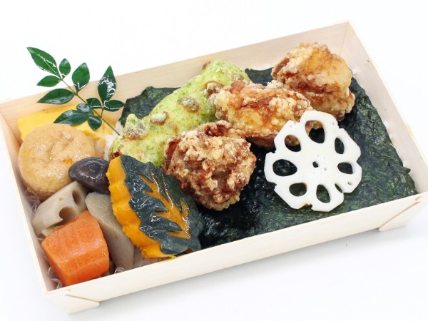 鶏の唐揚げの海苔弁当