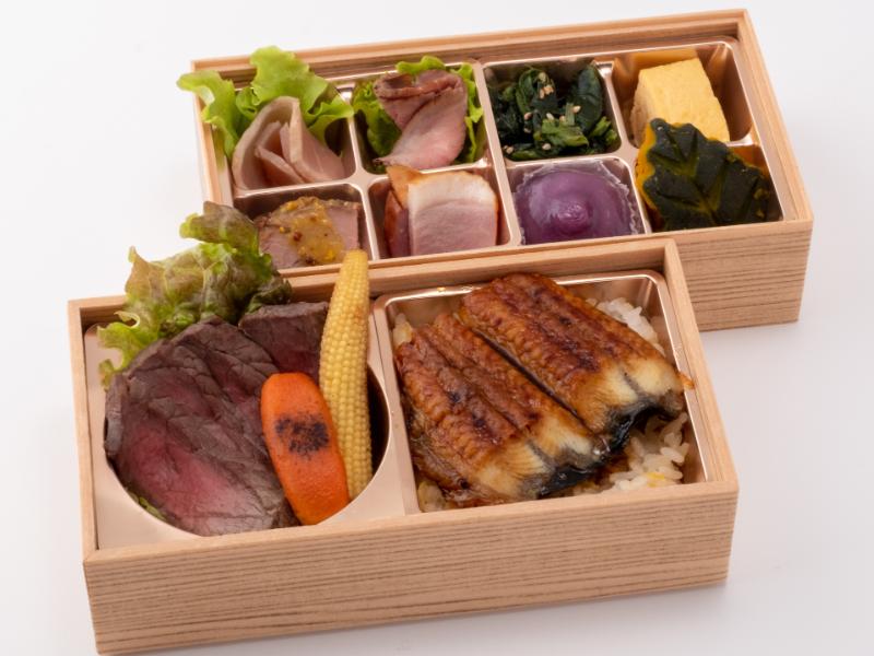 炭焼きうな重と牛カルビステーキ2段弁当