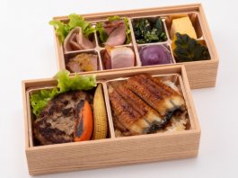 炭焼きうな重と国産牛ハンバーグ2段弁当