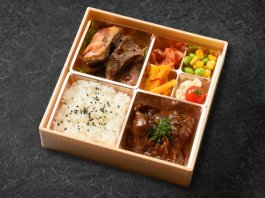 北海道産・鹿バラ肉の醤油麹焼きと牛肉の濃厚赤ワイン煮込み弁当　