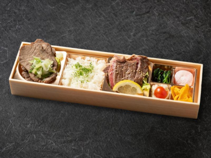 極上ネギ塩牛タンと牛ロースステーキ御膳