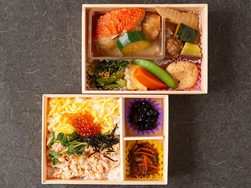 金目鯛煮つけ二段御膳　ほぐしシャケとイクラ飯