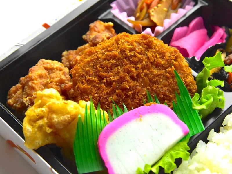 旭屋メンチカツ弁当