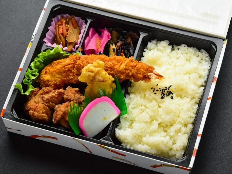 旭屋エビフライ弁当