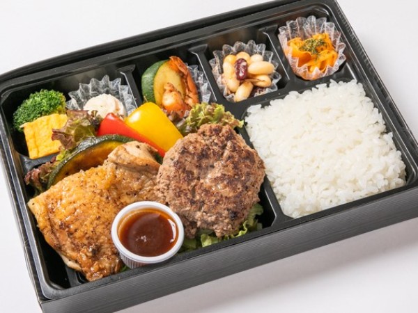 和牛ハンバーグ＆若鶏のグリル