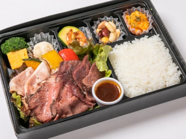 厳選ブラックアンガスサーロインステーキ＆ローストポーク＆ローストビーフ