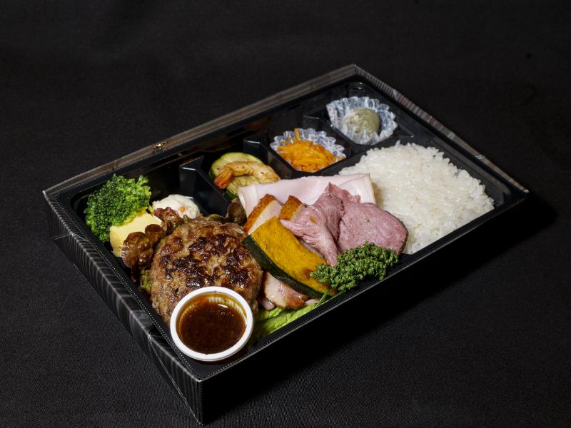 和牛ハンバーグ＆ローストポーク＆牛ハラミステーキ＆自家製合鴨パストラミBBQ【期間限定価格¥2500→¥2160】
