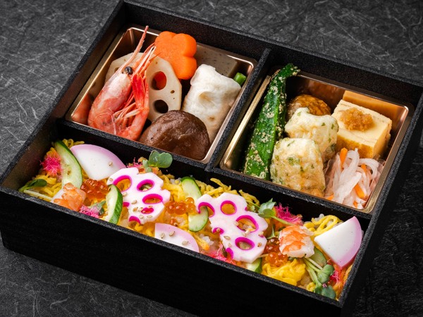 華ちらし重の懐石弁当