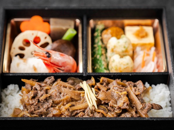 牛しぐれ煮重の懐石弁当