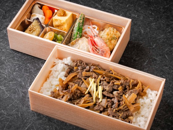 牛しぐれ煮重の二段懐石