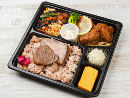 大将軍弁当 ～鶏南蛮と飛騨牛ステーキ～
