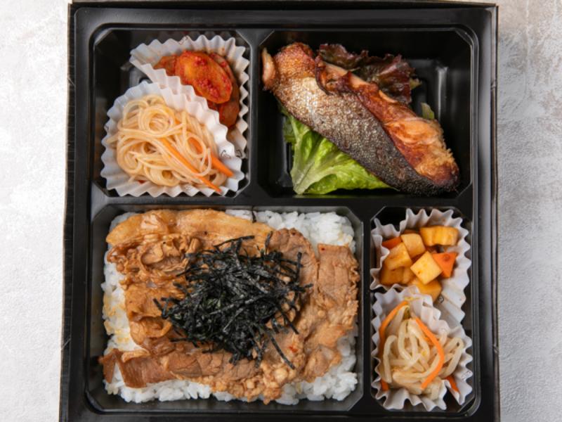 【肉×魚】牛バラ焼肉の和風ダレ＆鮭タレ焼き