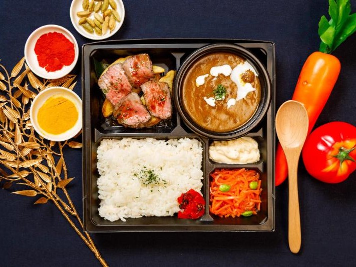 千葉和牛カレーと千葉和牛ステーキ