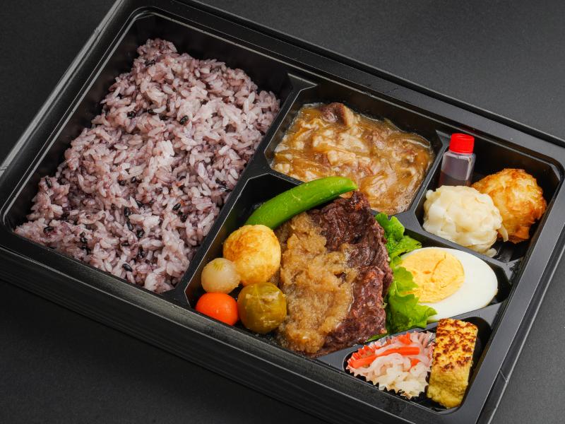牛しぐれ煮と熟成サーロインの彩野菜弁当