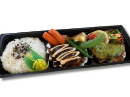 プリモ自家製ハンバーグデミとチーズソースのダブルソース、チキンの香草パン粉焼き