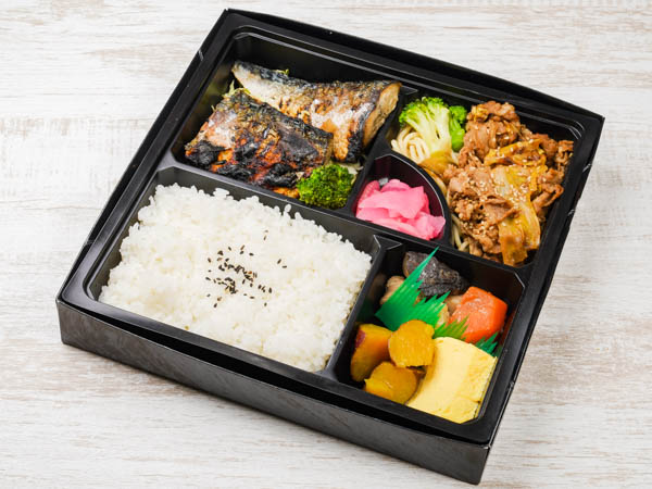 牛焼肉とさばのコンビ満腹弁当