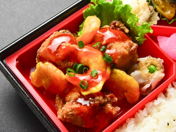 特製エビとざんぎのチリソース