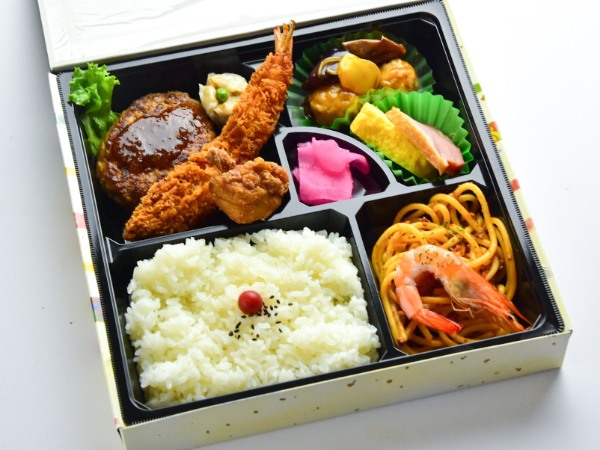 特製ハンバーグエビフライ弁当