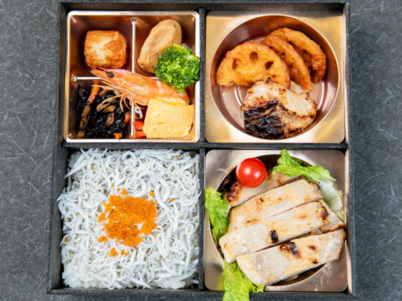 贅沢もち豚の西京味噌焼き御膳