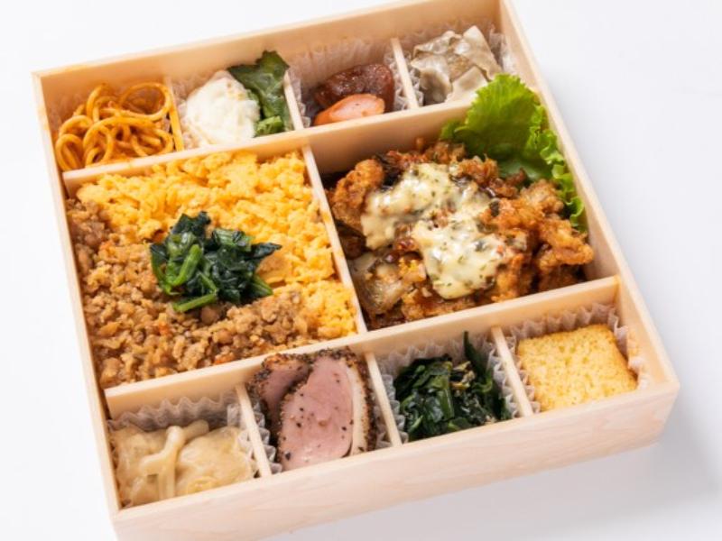 三色ご飯＆チキン南蛮弁当