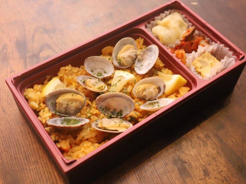 自家製パエリア弁当