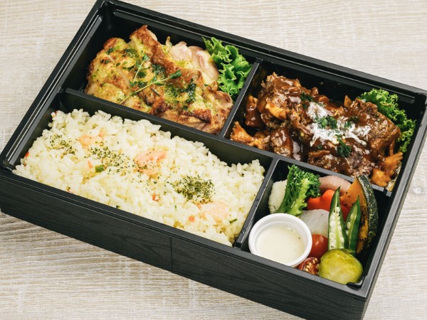 ビーフシチュー＆チキンの香草焼き弁当