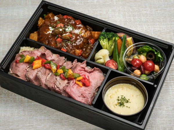 ローストビーフ重と煮込みハンバーグ弁当